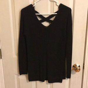 Black longsleeve sweater